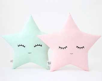 Coussins Enfant Nuage Lune Etoile Pour Deco Par Prostoconcept