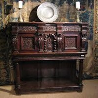 Queentiticollections