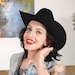 Stephanie May avatar