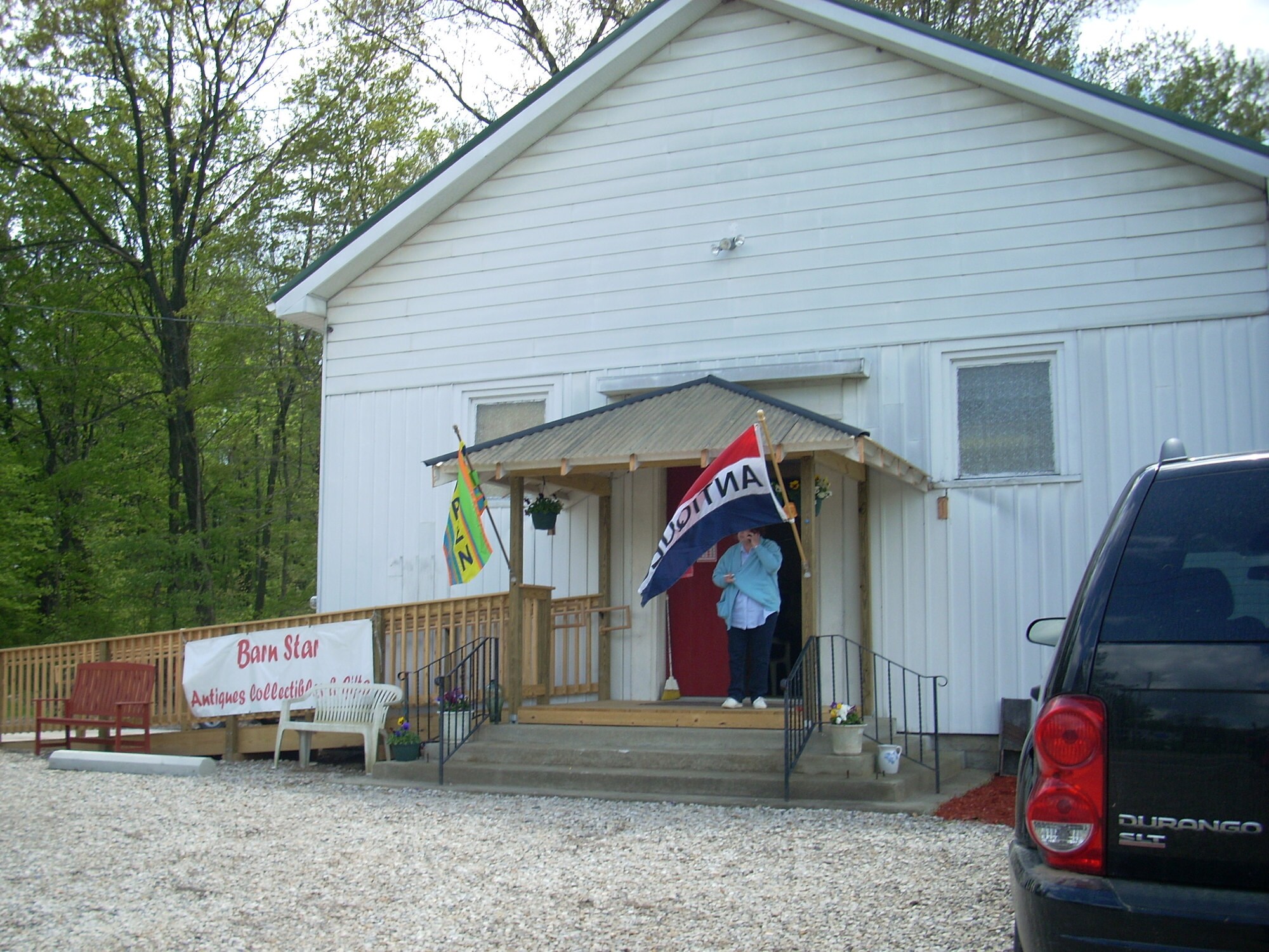 Barn Star Antiques Collectibles And Gifts By Barnstarconneautlake