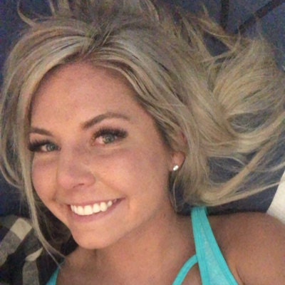 20+ Photos of Nikki Bell