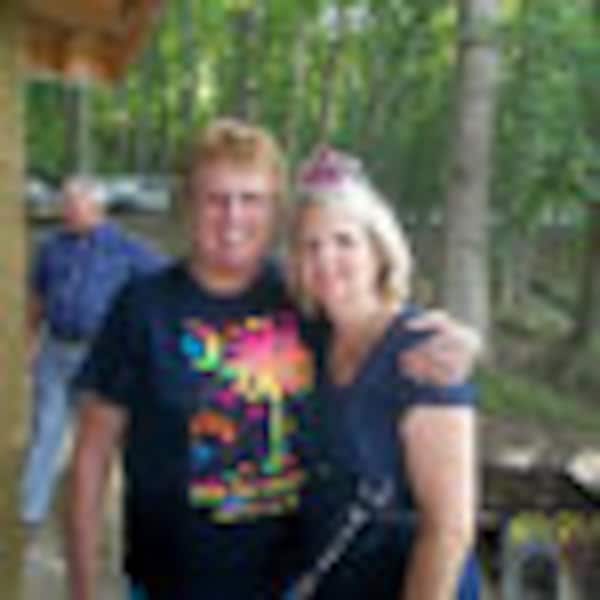 Christmas who am i party game