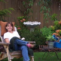 GardenGirlVintage
