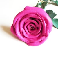 LeatherRosesandGifts