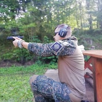 Stalhelm85